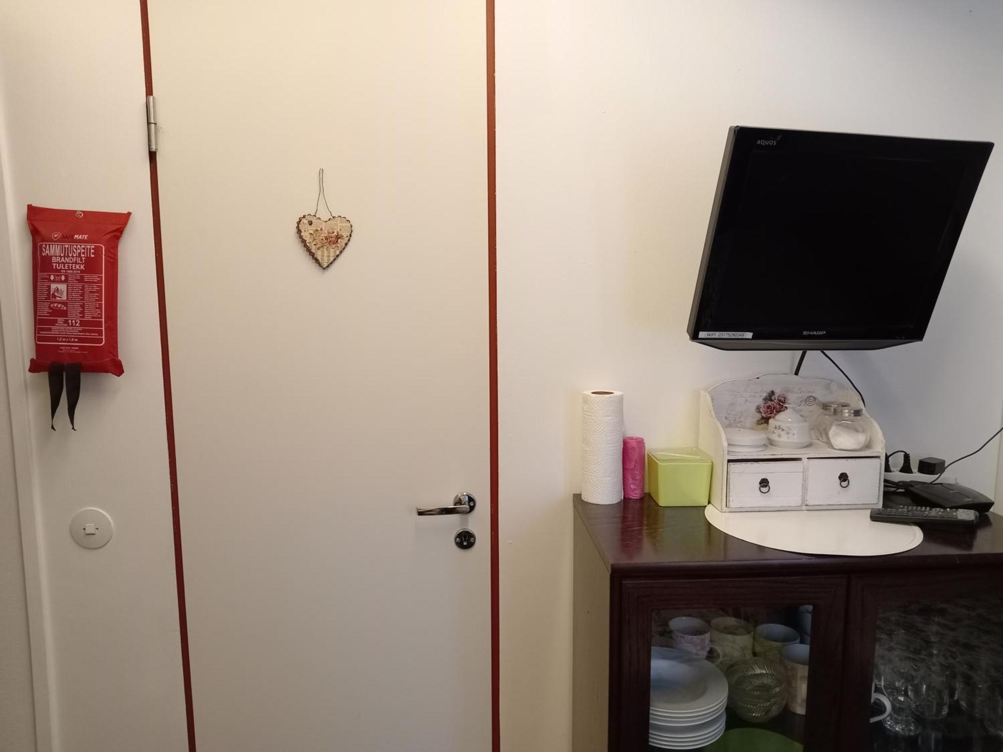 Koveron Majatalo Buitenkant foto